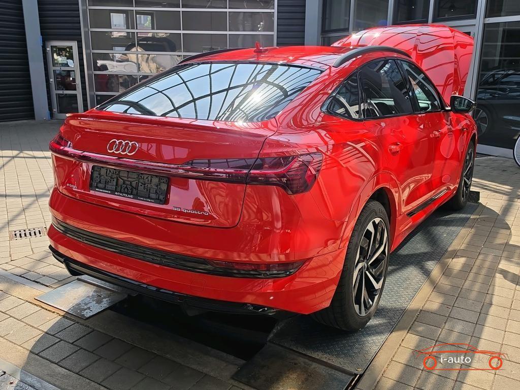 Audi e-tron SPORTBACK 55 quattro S LINE BLACK Style za 36500€
