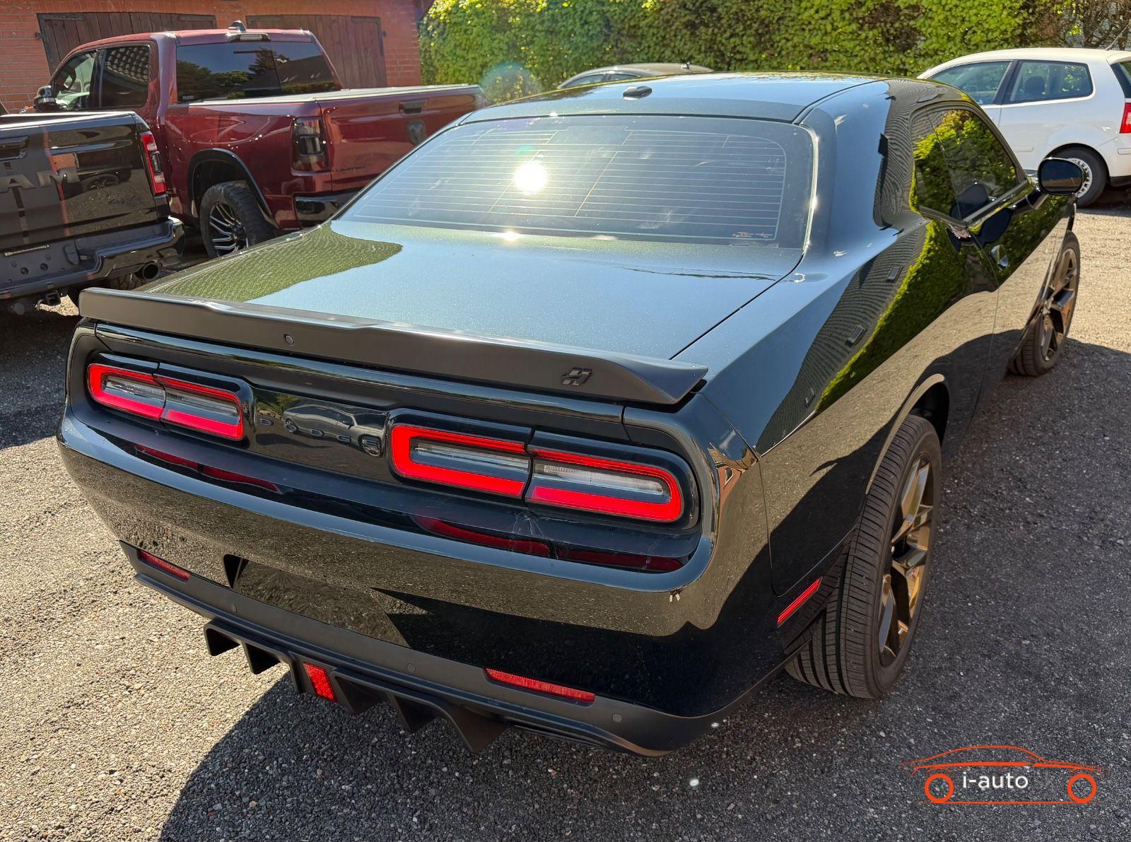 Dodge Challenger 3.6 AWD za 28000€