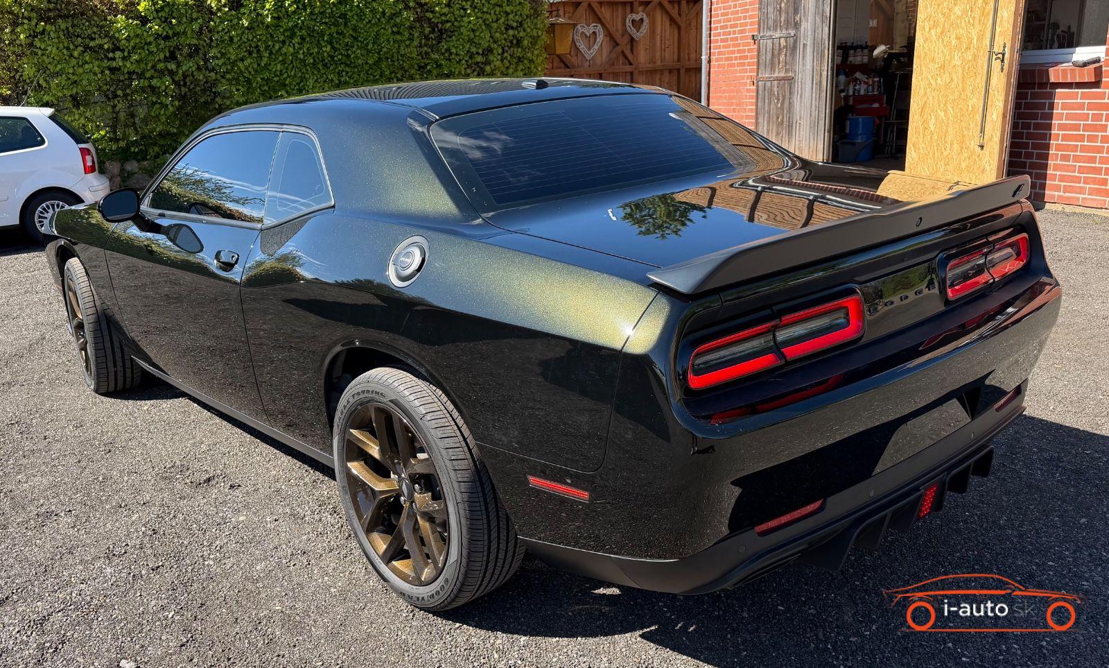 Dodge Challenger 3.6 AWD za 28000€