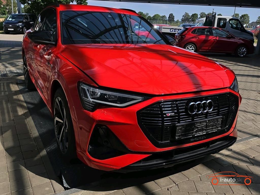 Audi e-tron SPORTBACK 55 quattro S LINE BLACK Style za 36500€