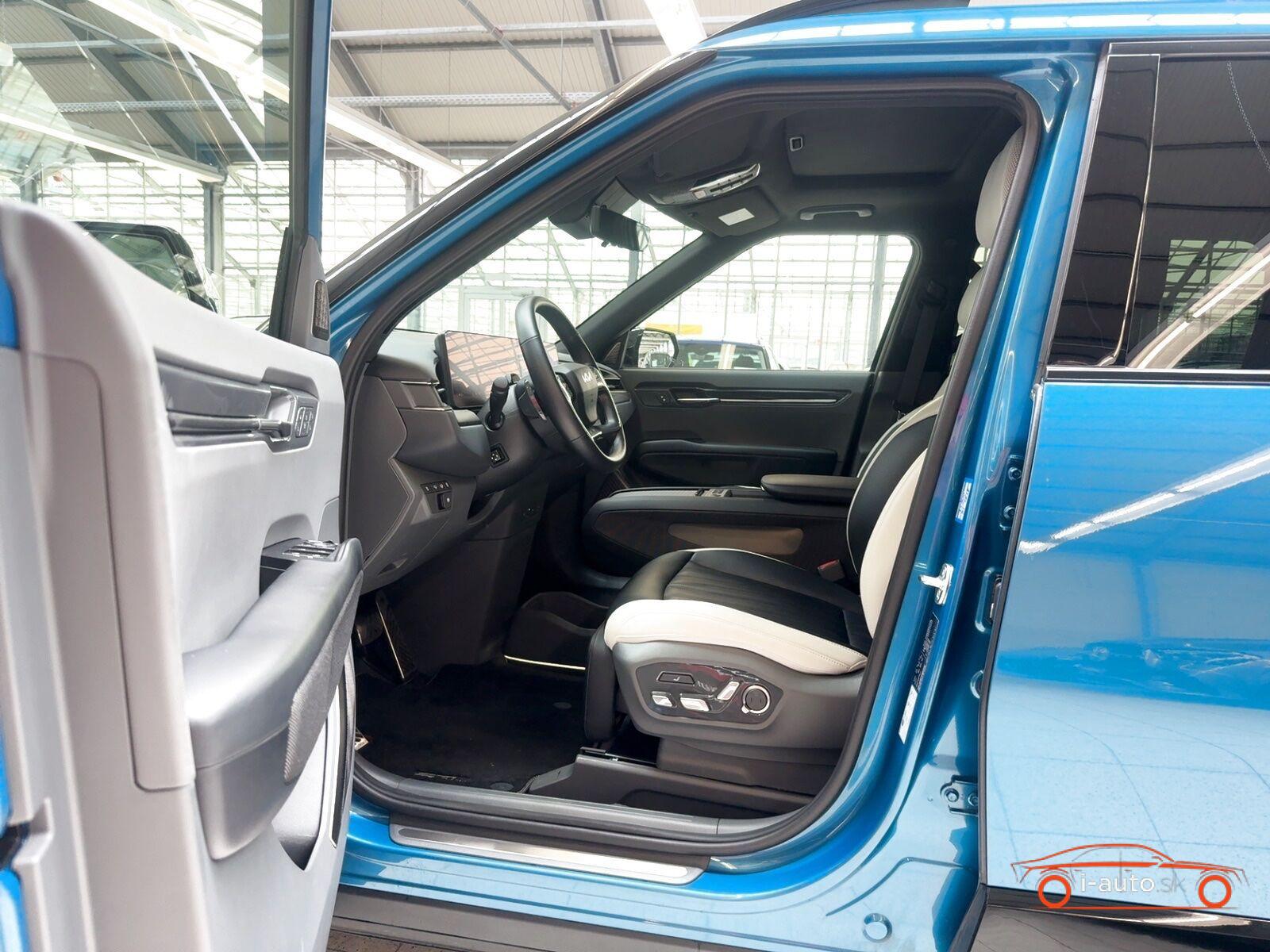 Kia EV9 GT-line  Launch Edition 4WD za 63900€