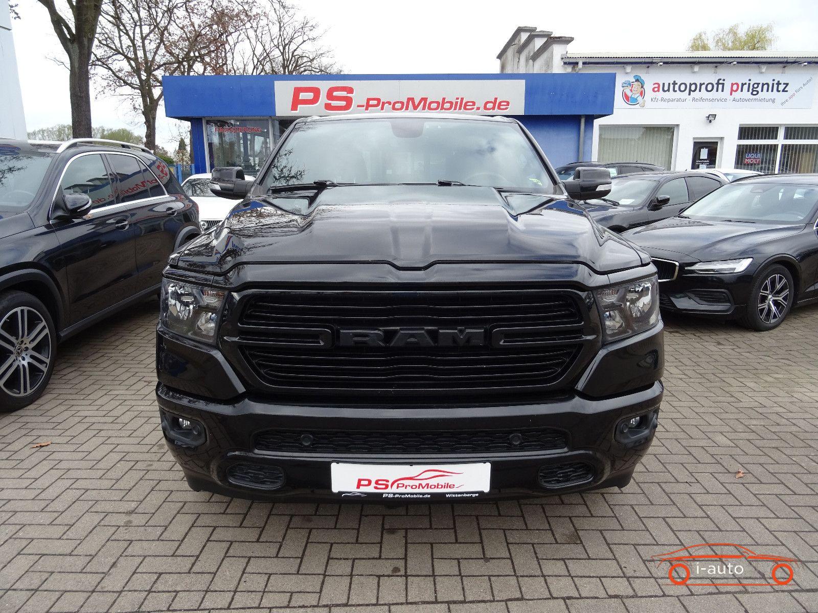 Dodge RAM 5.7 1500 HEMI 4X4 BIG HORN CREW CAB za 36500€
