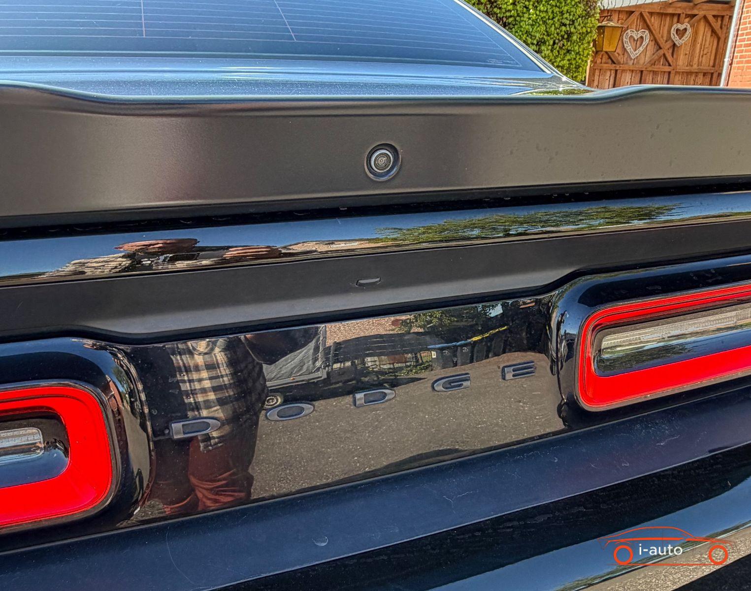 Dodge Challenger 3.6 AWD za 28000€