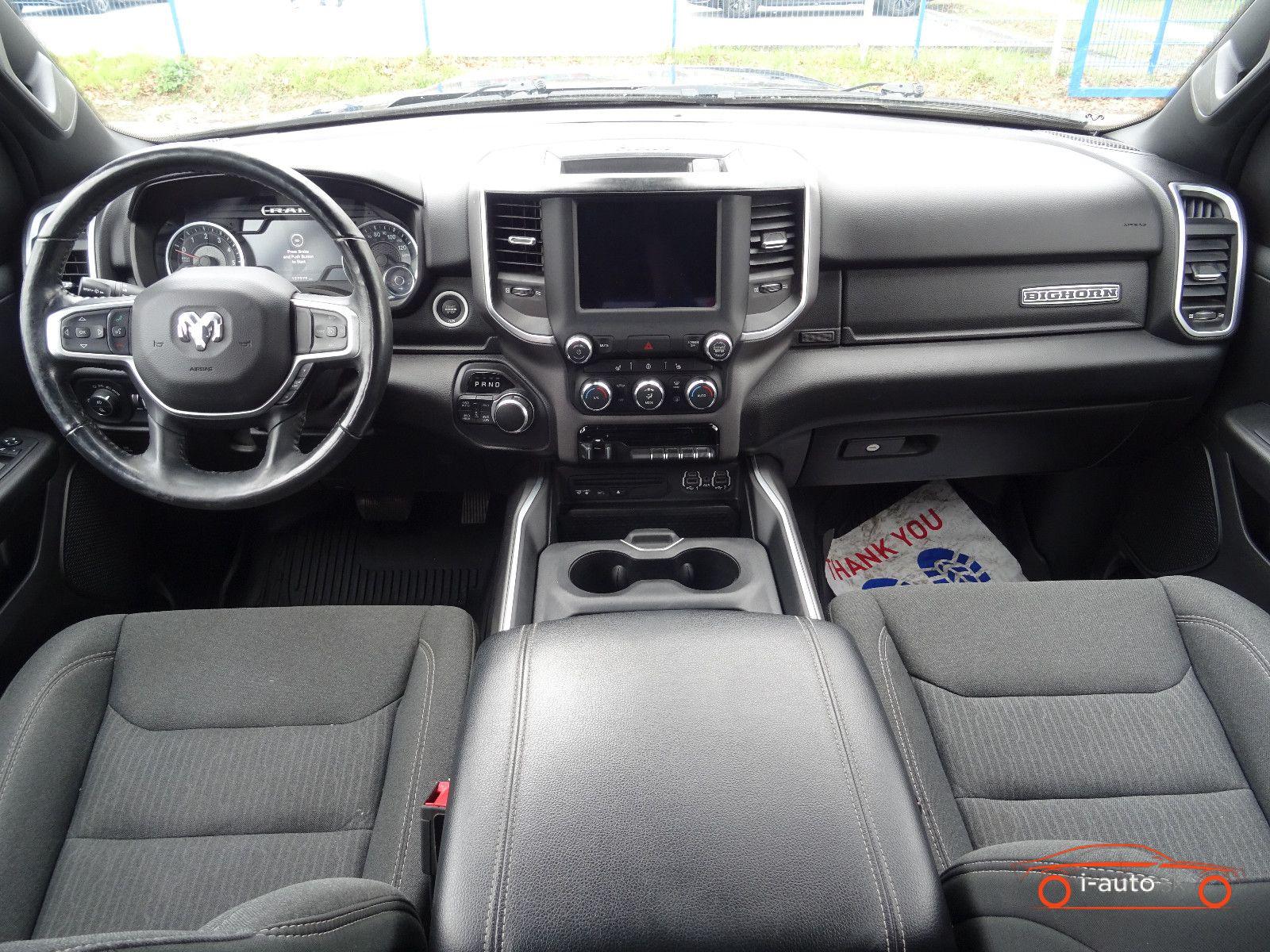 Dodge RAM 5.7 1500 HEMI 4X4 BIG HORN CREW CAB za 36500€