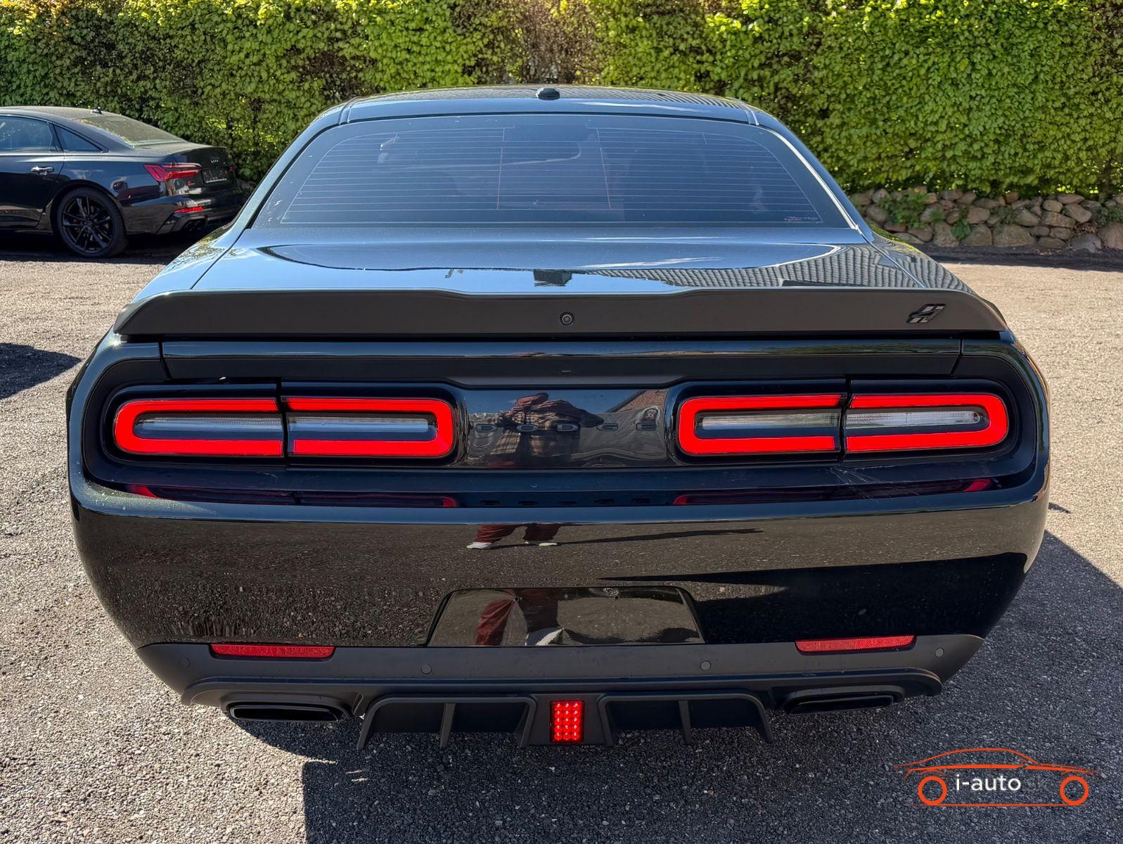 Dodge Challenger 3.6 AWD za 28000€
