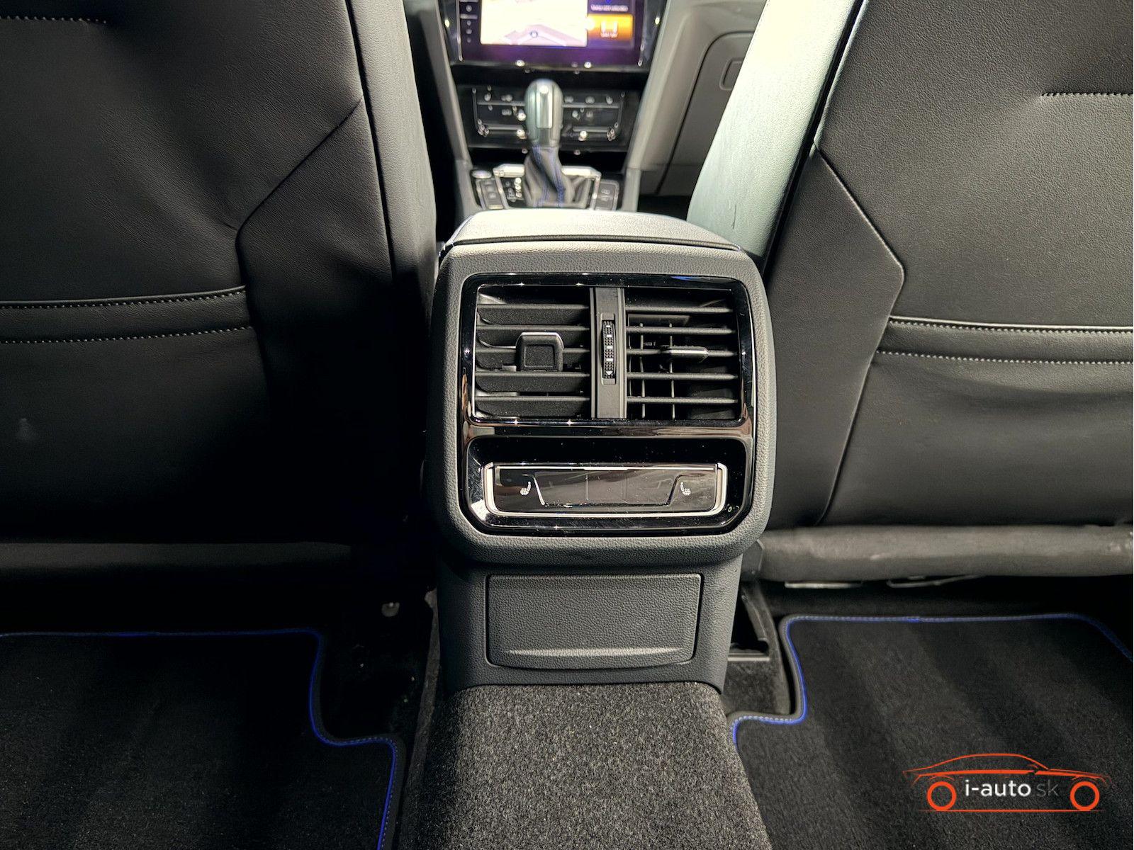 Volkswagen Arteon Shooting Brake R 2.0 TSI za 31500€