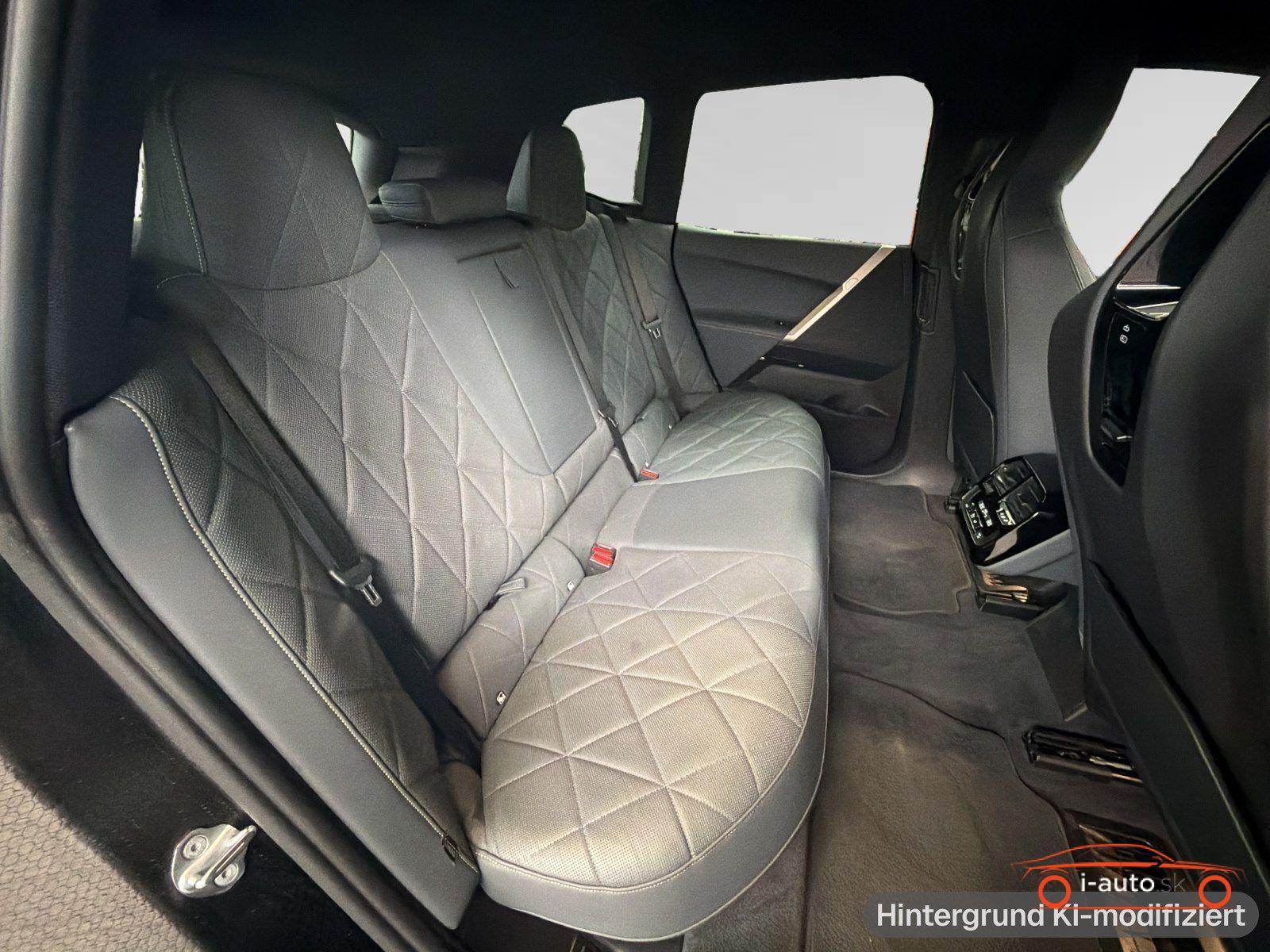 BMW iX xDrive 40 Sportpaket za 47000€
