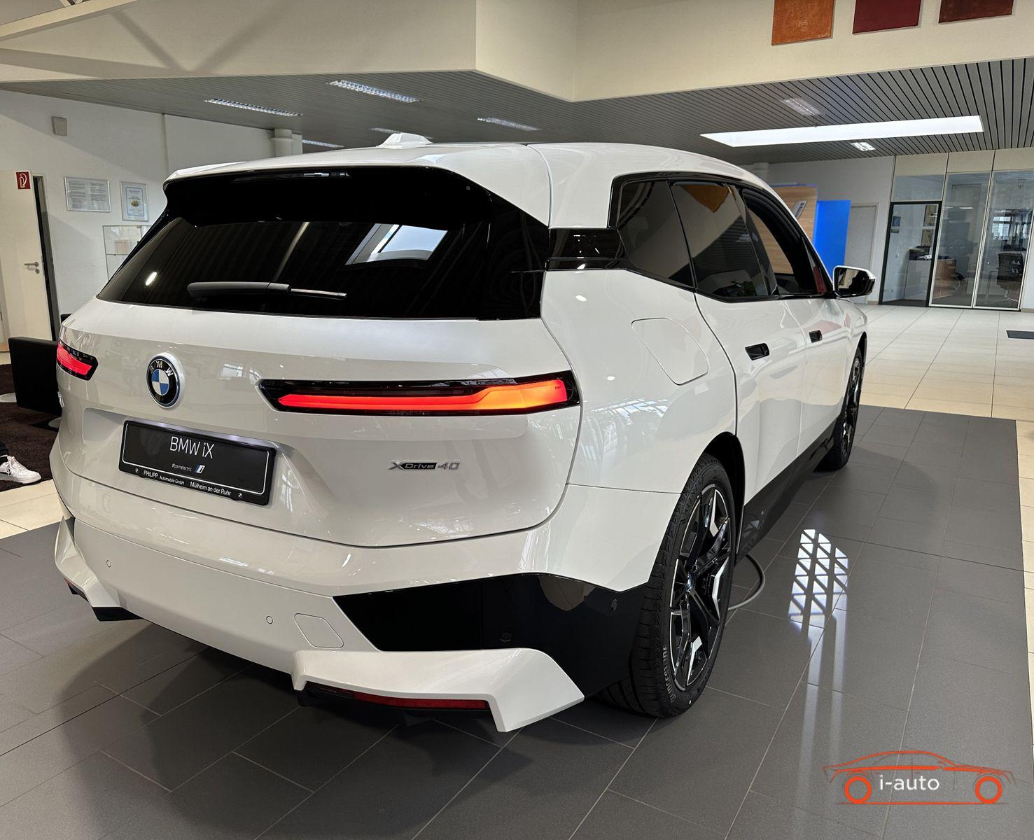 BMW iX xDrive 40  za 67300€