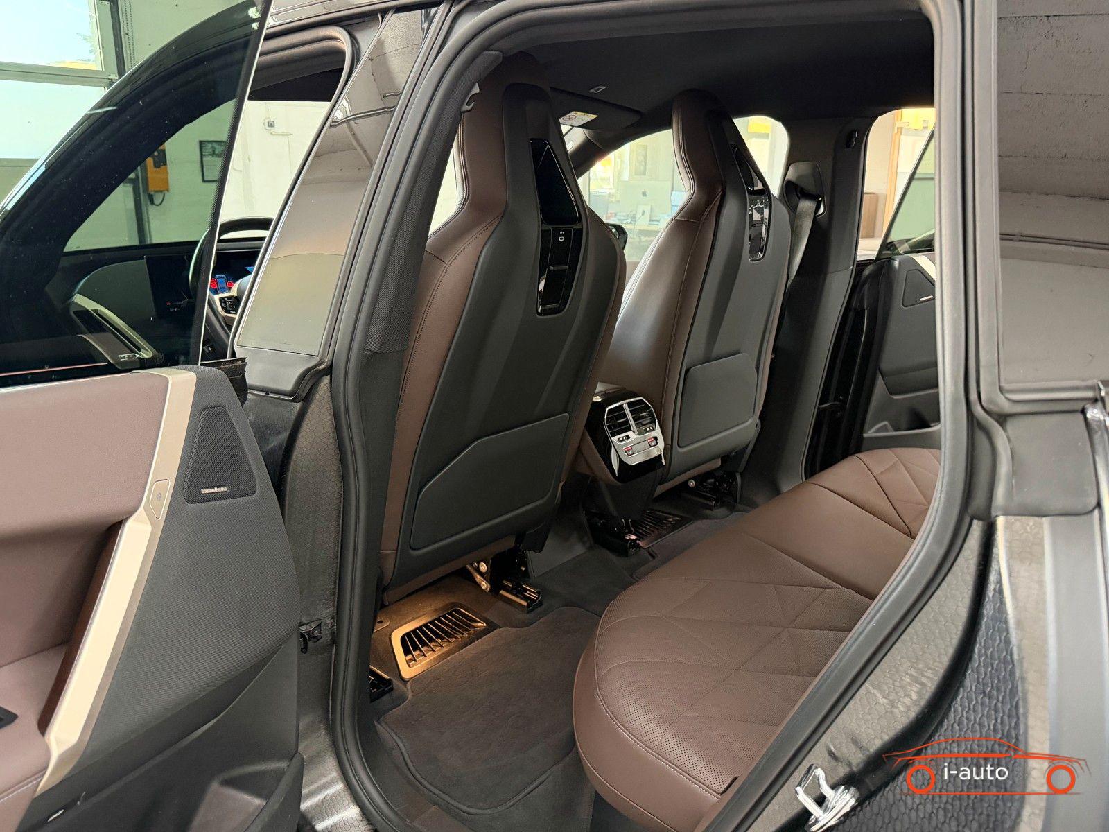 BMW iX 40 Sport  za 47000€