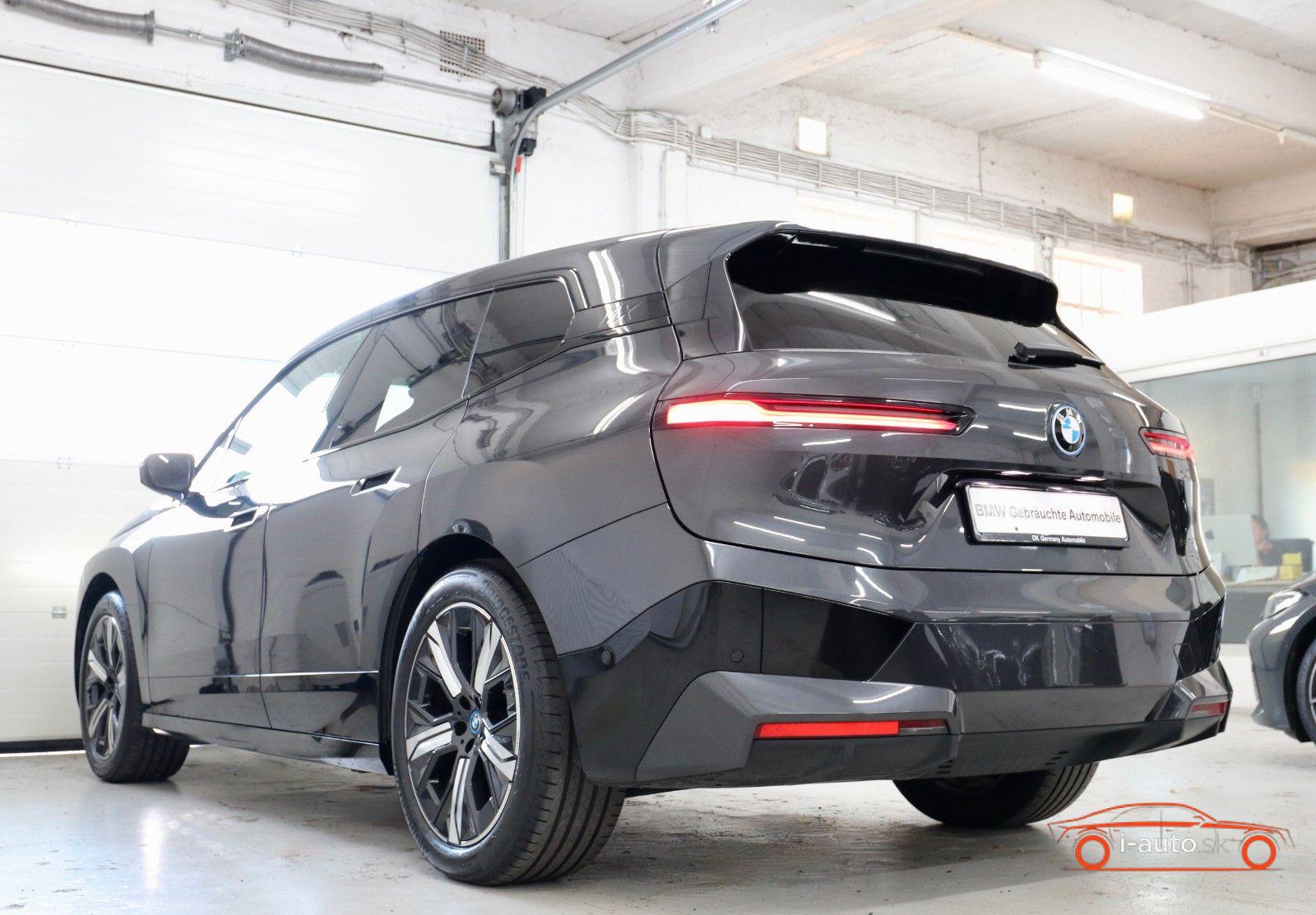 BMW iX 40 Sport  za 47000€