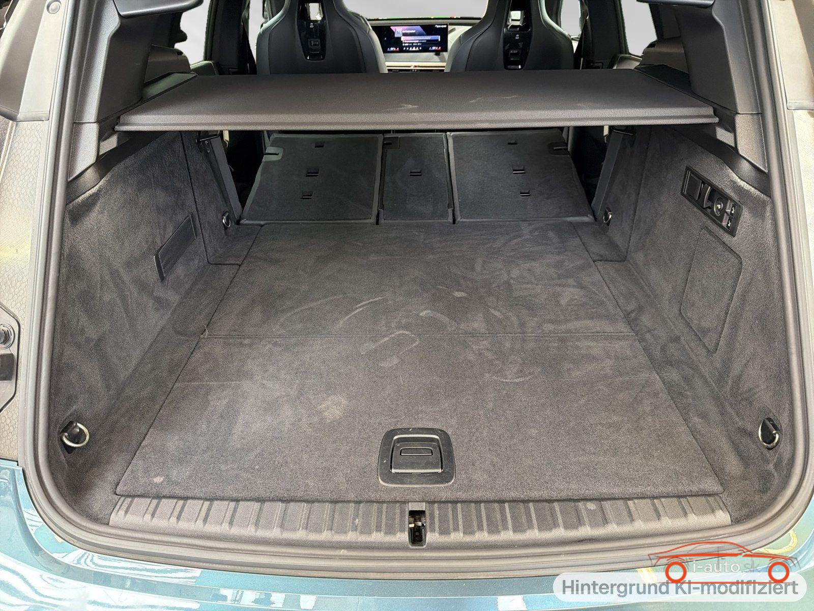 BMW iX xDrive 40 Sportpaket za 47000€