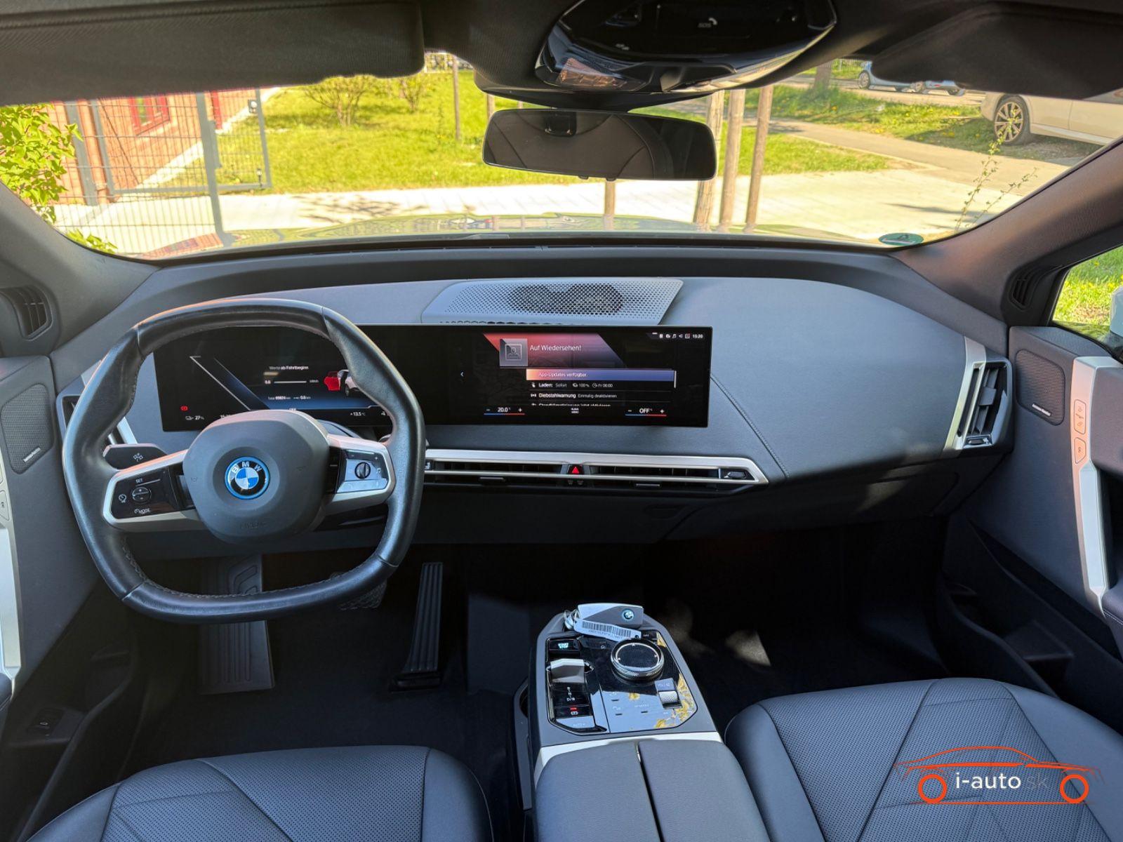 BMW iX 40 xDrive za 42300€