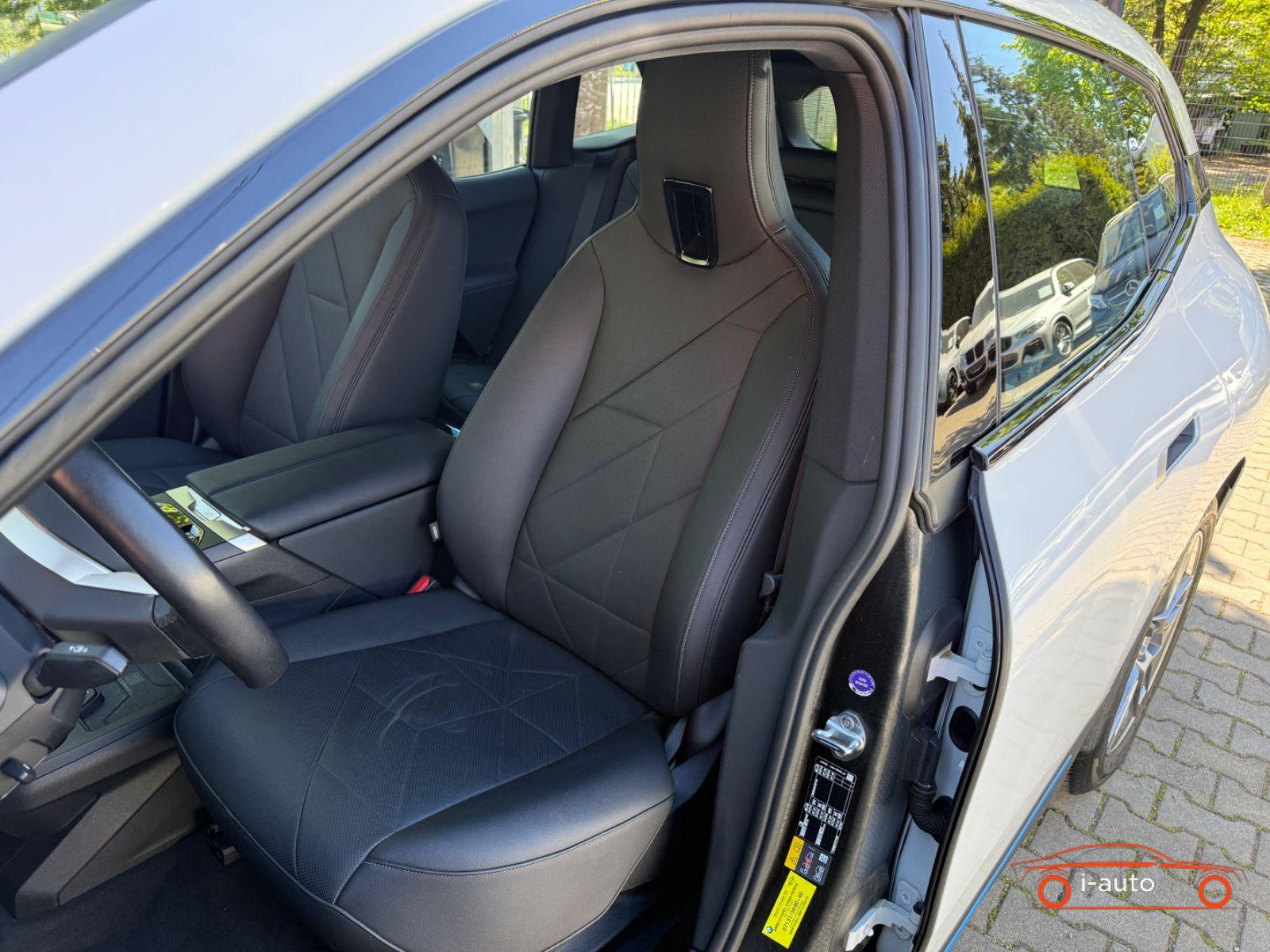 BMW iX 40 xDrive za 42300€