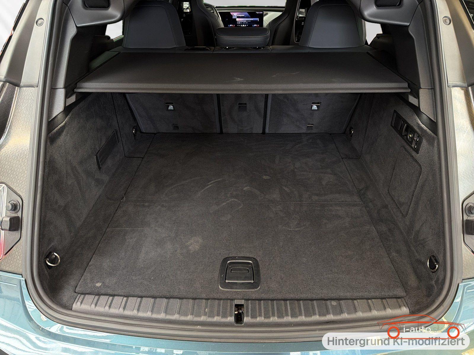 BMW iX xDrive 40 Sportpaket za 47000€