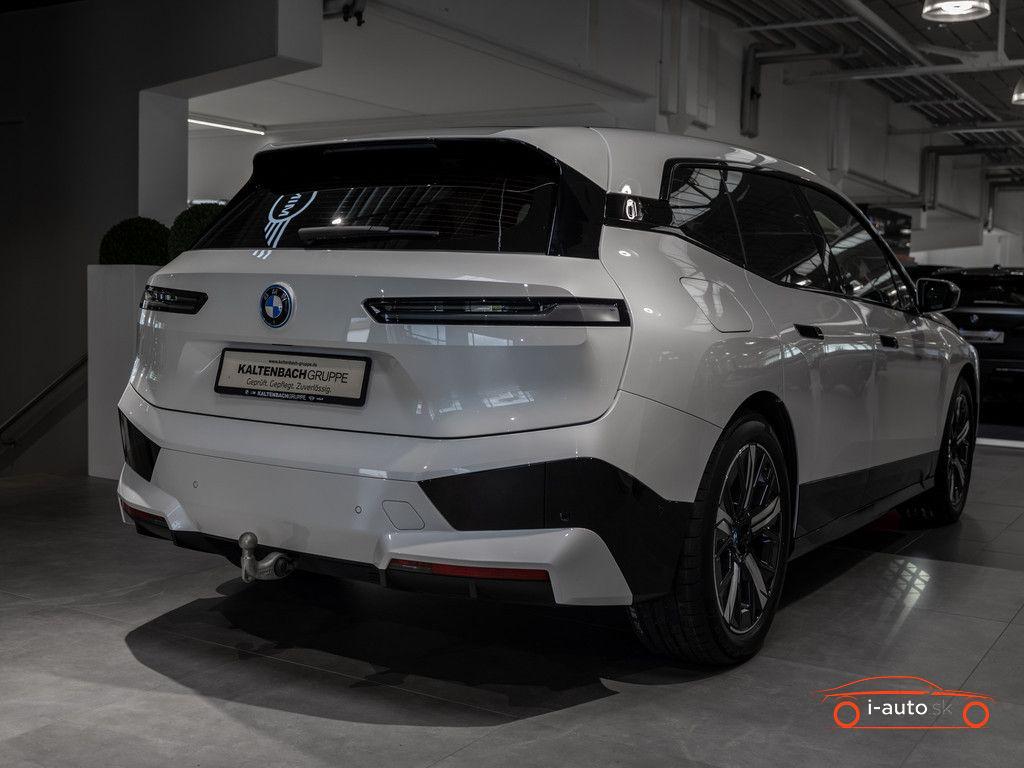 BMW iX xDrive 40 Sport  za 42900€