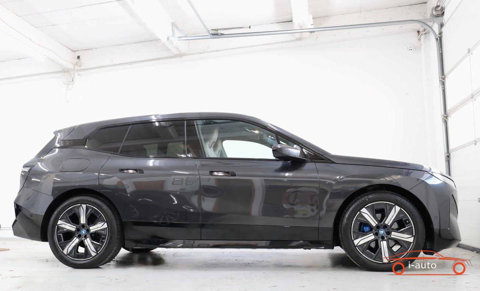 BMW iX 40 Sport  za 47000€