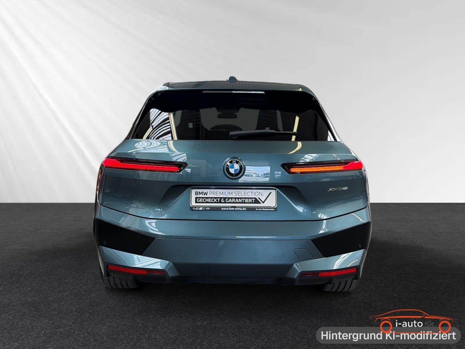 BMW iX xDrive 40 Sportpaket za 47000€