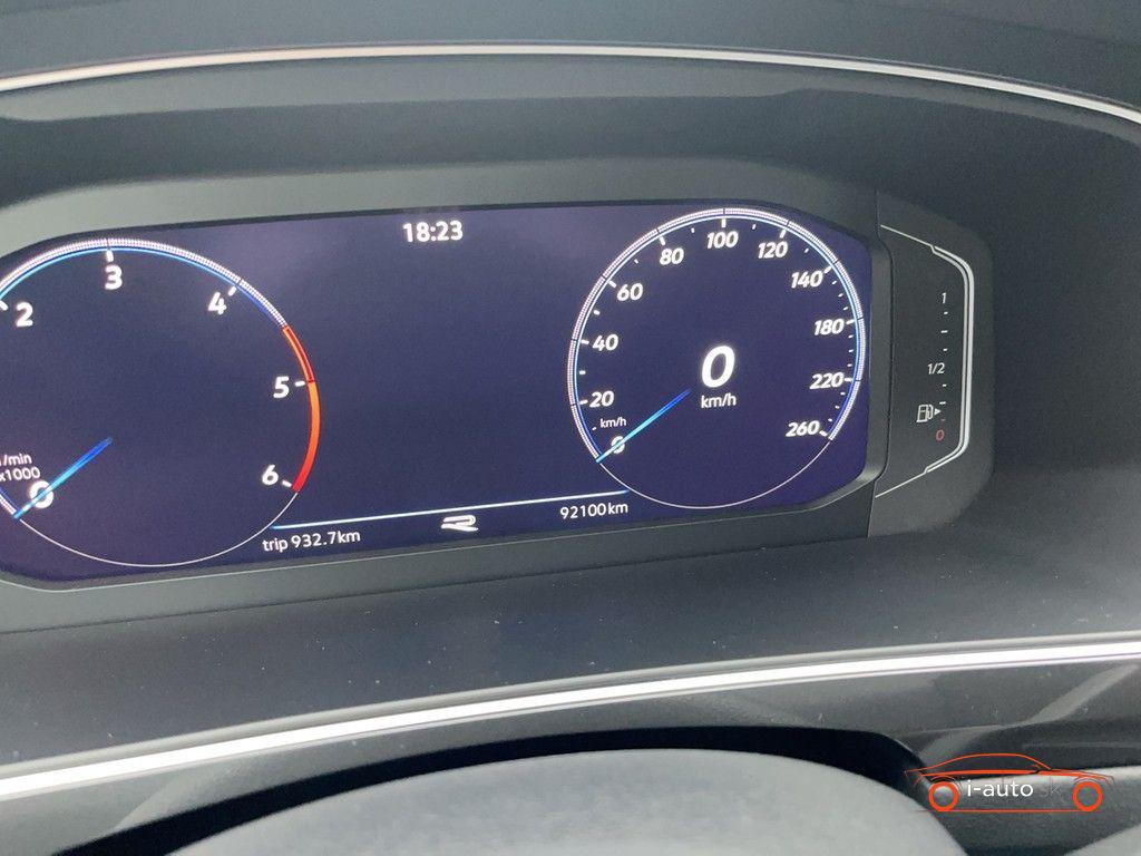 Volkswagen Tiguan 2.0 TDI 4Motion R-Line  za 32400€