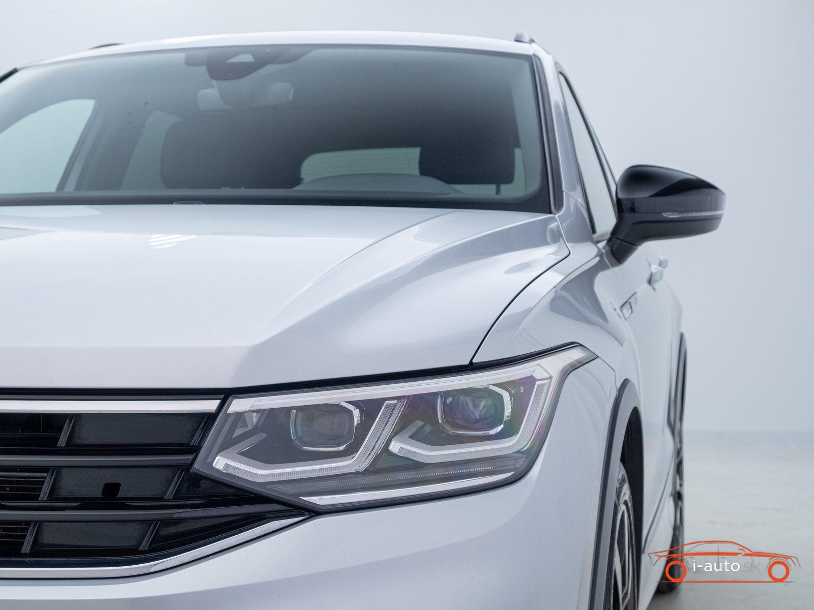Volkswagen Tiguan 2.0 TSI R-Line 4Motion za 33000€