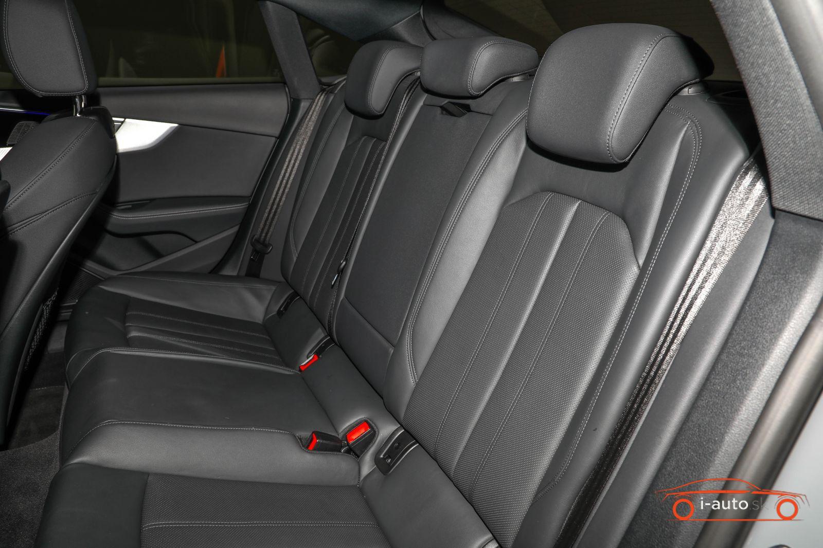 Audi RS5  Sportback quattro  za 61300€