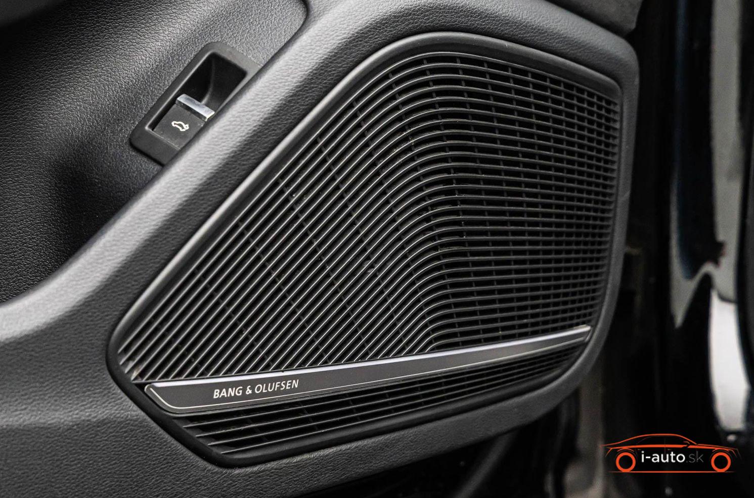 Audi RS5 SPORTBACK quattro  za 50000€