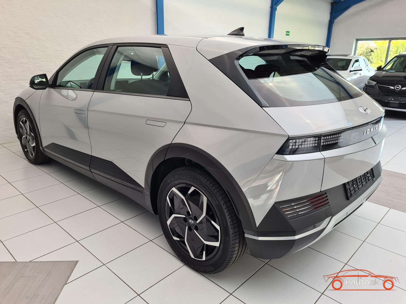Hyundai Ioniq 5 4WD 58 kWh za 31500€