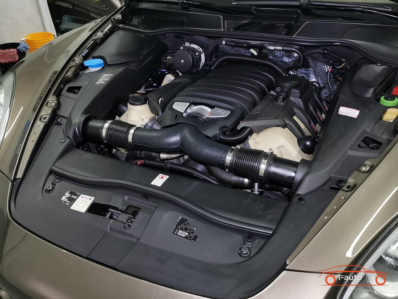 Porsche Cayenne S 4.8 V8  za 16000€