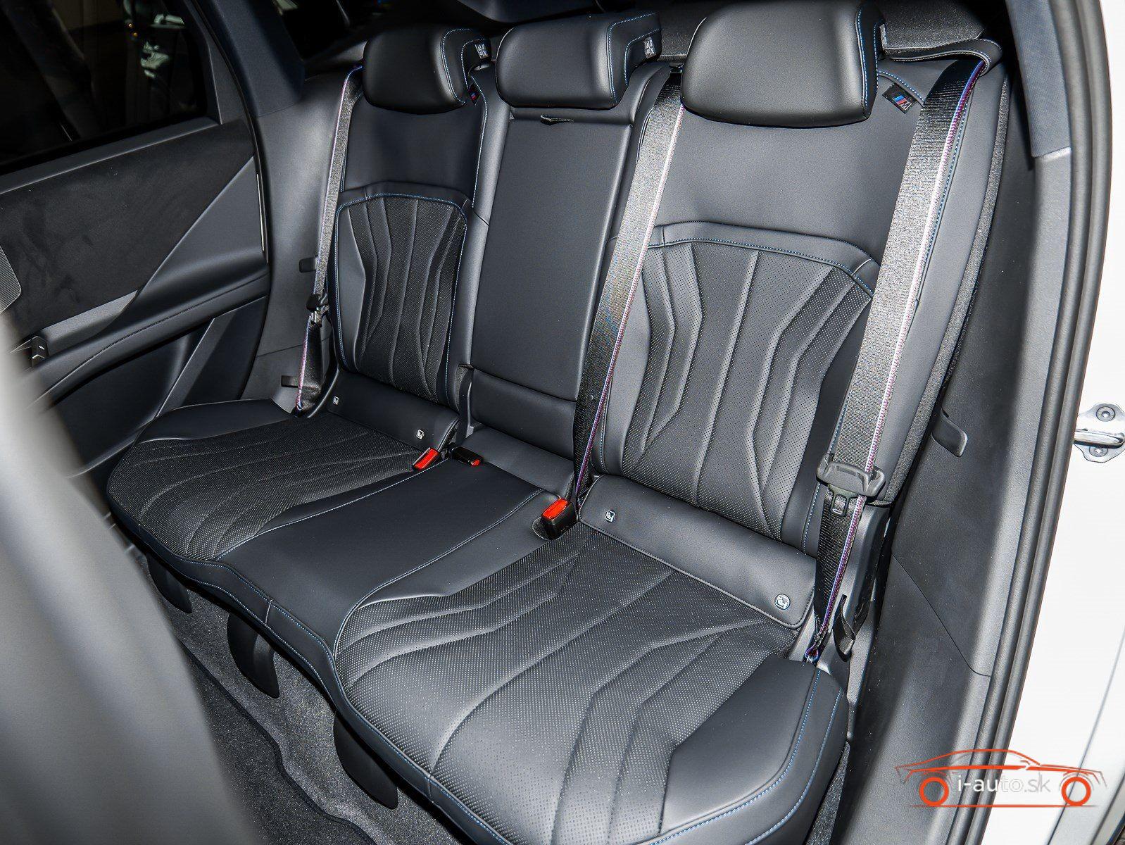 BMW iX3 40 M Sport  za 74900€