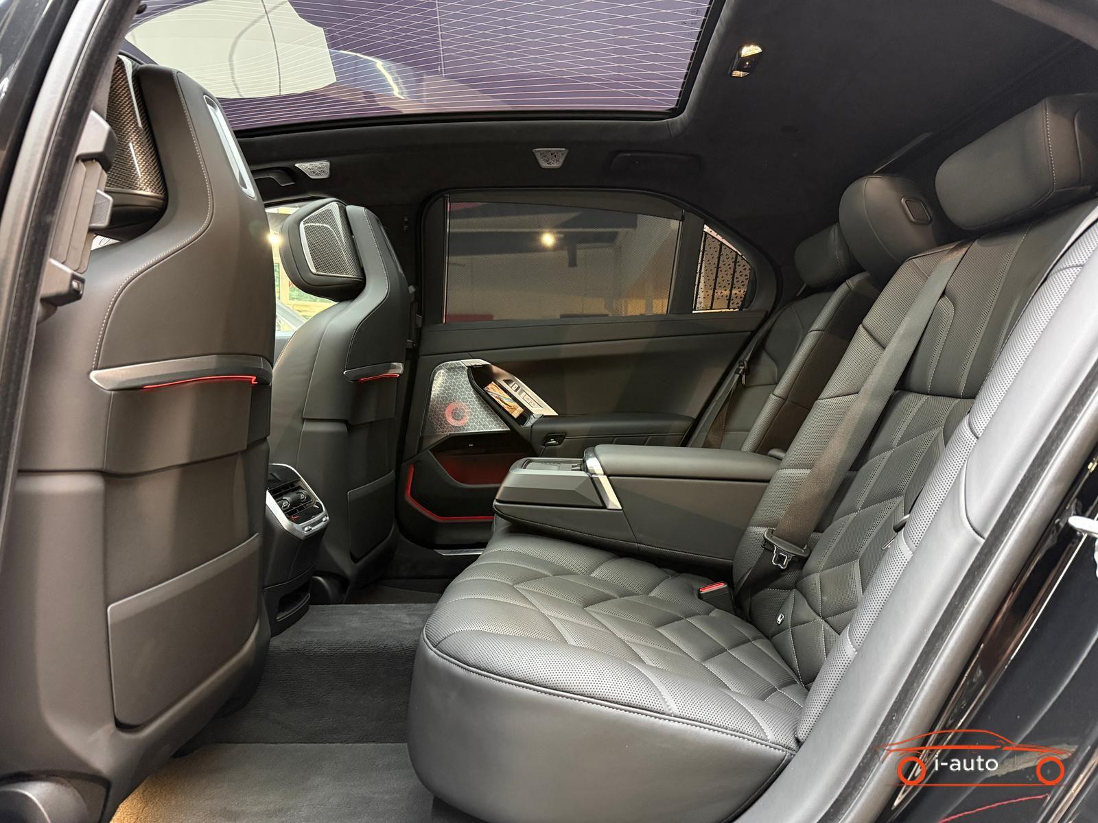 BMW 7 750e xDrive M Sport za 84900€