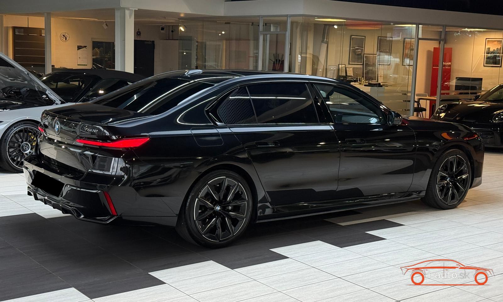 BMW 7 750e xDrive M Sport za 84900€