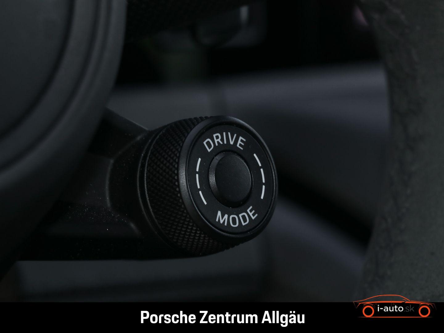 Porsche Panamera 4 E-Hybrid  za 121700€