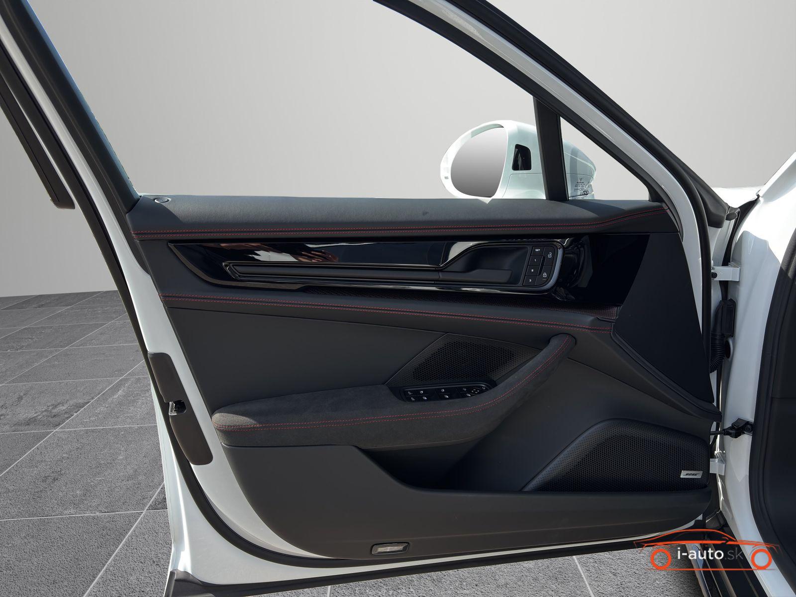 Porsche Panamera GTS  za 168500€