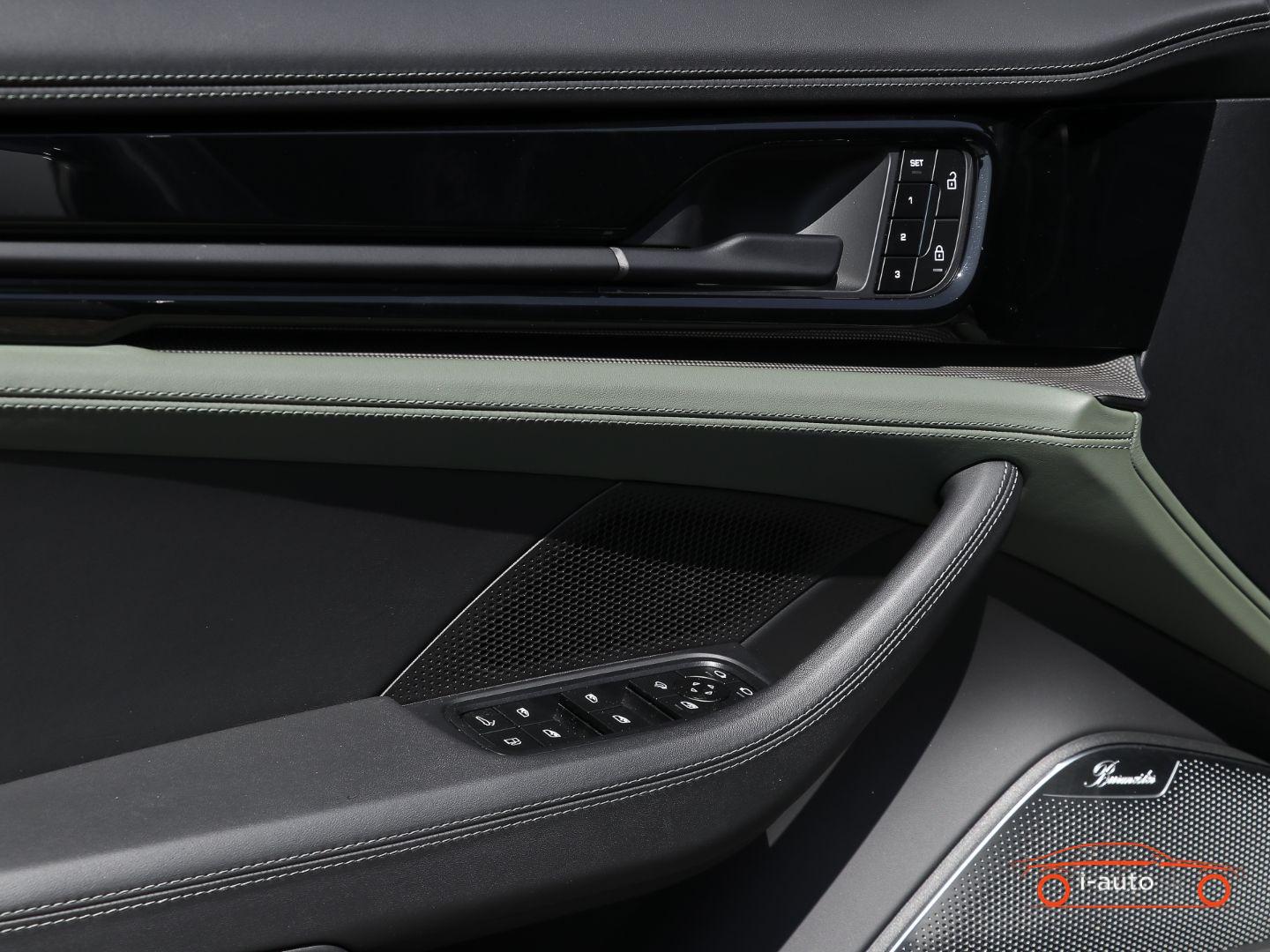 Porsche Panamera Turbo S E-Hybrid  za 218000€
