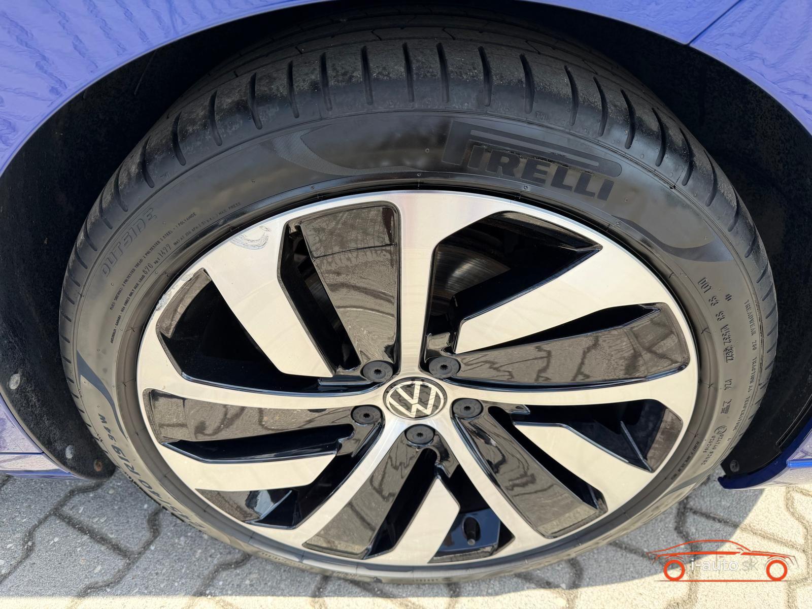 Volkswagen Arteon Shooting Brake 2.0 TDI R-Line 4Motion za 32100€