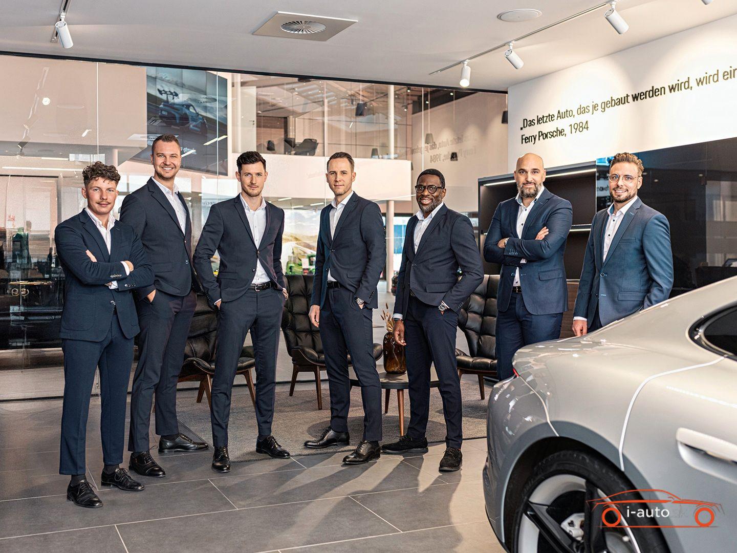 Porsche Panamera Turbo S E-Hybrid  za 218000€