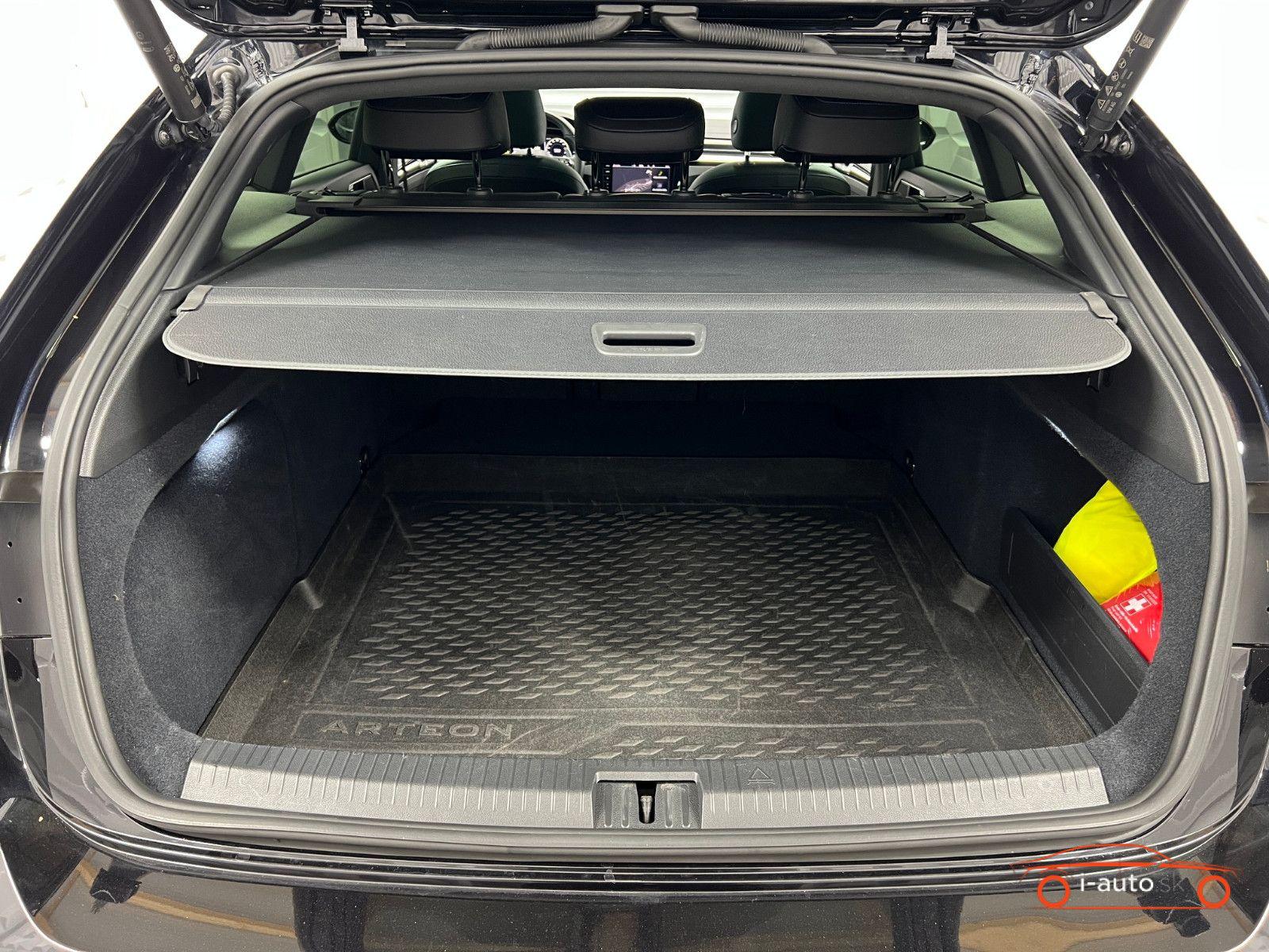 Volkswagen Arteon Shooting Brake 2.0 TSI R 4M DSG za 33000€