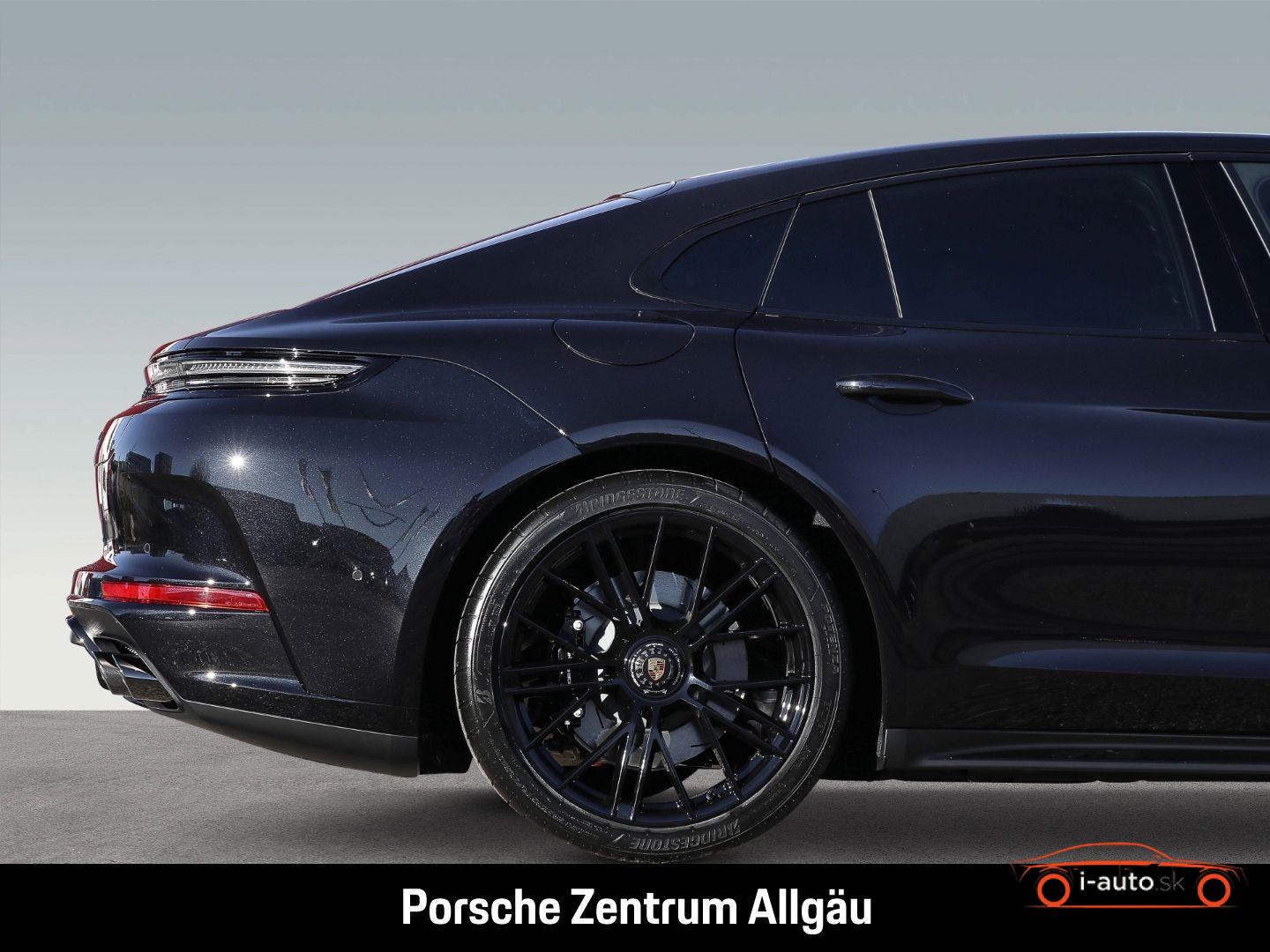 Porsche Panamera GTS za 183800€