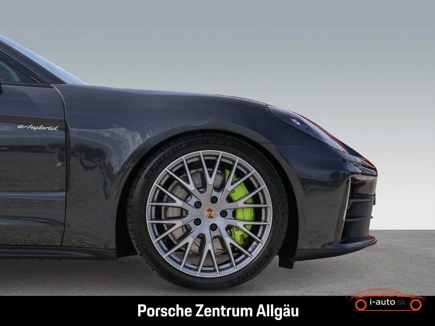 Porsche Panamera 4 E-Hybrid  za 121700€