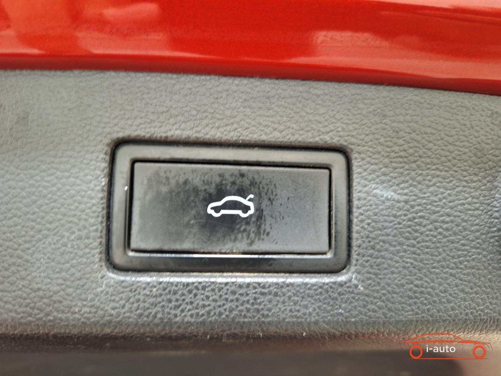 Volkswagen Arteon Shooting Brake 2.0 TDI DSG 4M R-Line za 28500€