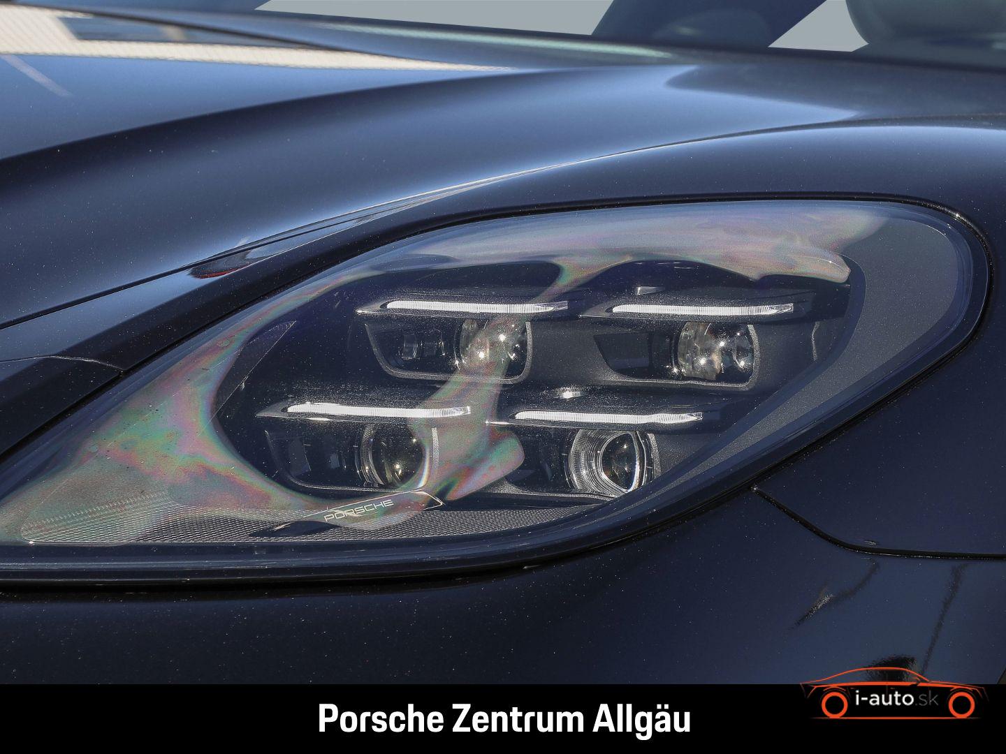 Porsche Panamera GTS za 183800€