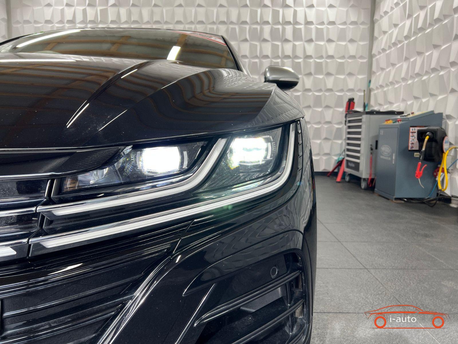 Volkswagen Arteon Shooting Brake 2.0 TSI R 4M DSG za 33000€