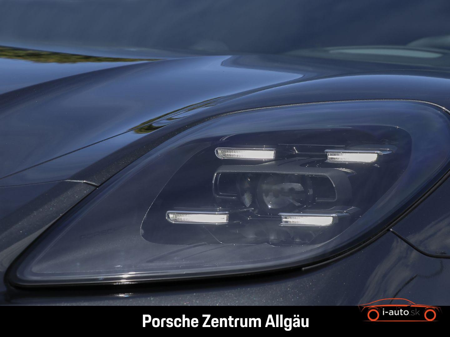 Porsche Panamera 4 E-Hybrid  za 121700€