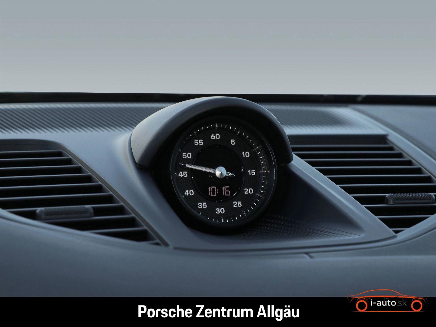 Porsche Panamera GTS za 183800€