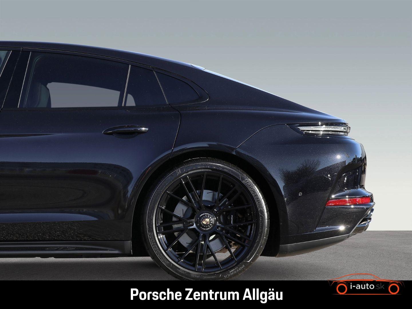 Porsche Panamera GTS za 183800€