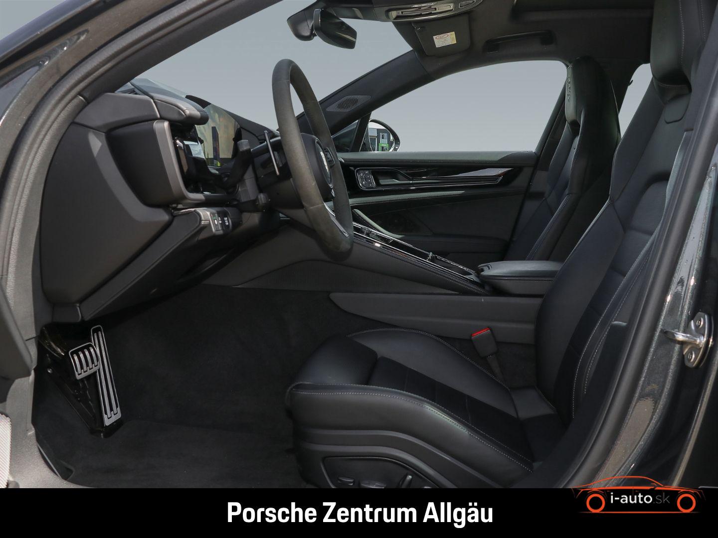 Porsche Panamera 4 E-Hybrid  za 121700€