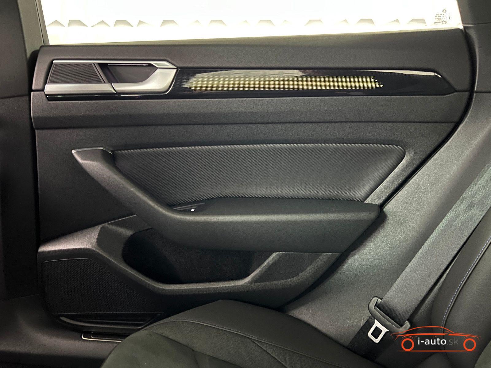 Volkswagen Arteon Shooting Brake 2.0 TSI R 4M DSG za 33000€