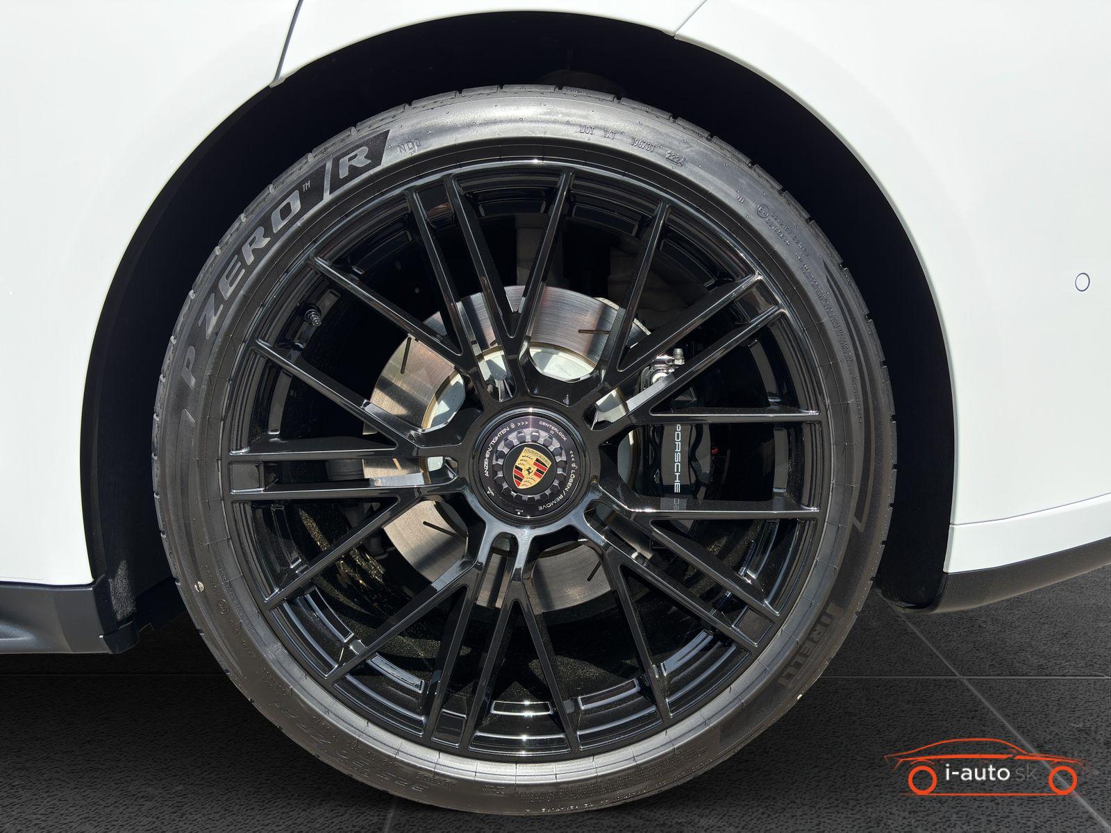 Porsche Panamera GTS  za 168500€