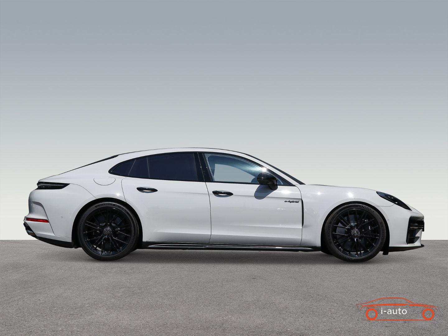 Porsche Panamera Turbo S E-Hybrid  za 218000€